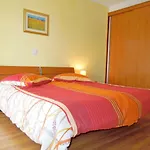 Apartment Elide *
