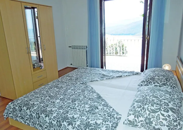 Apartman Elide *